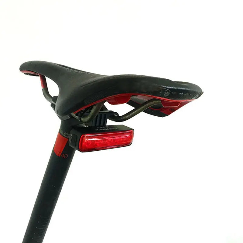 Feu Arrière Intelligent pour Vélo